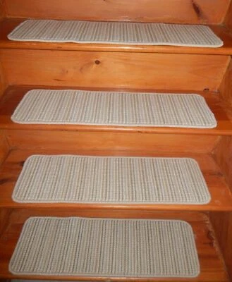 15 = Paso 9"" x 30"" aterrizaje 30"" x 31"" lana tejida alfombra peldaños escalera. Foto 1 de 4