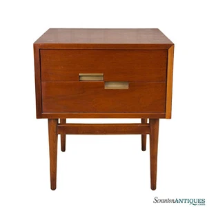 Mid-Century American of Martinsville Accord Walnut End Table - Picture 1 of 9