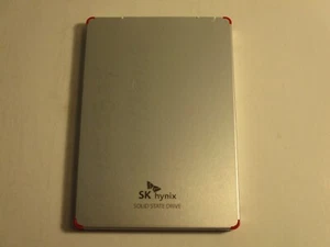 Silver SK Hynix SC311 256GB 2.5" in SATAIII SSD Solid State Drive Laptop Desktop - Picture 1 of 2