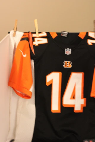 Bengals Dalton 14 Youth Large Jersey On Field, Pre owned Cover