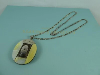 Beautiful Mother of Pearl/Wood Pendant on 925 Italian Silver Long Figaro Chain - Image 1 of 4