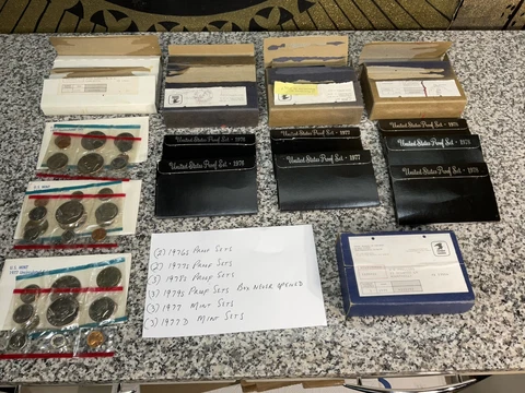 16 Set LOT of 1976-1979 United States Mint & Proof Sets in ORIGINAL Boxes Cover