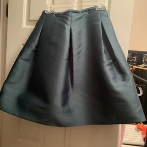 NWT Skirt Sz 4 LORD And TAYLOR Taffeta Pleated Swing Mini Dark Green $164 - Picture 1 of 8