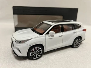 1/24 Toyota Highlander SUV Diecast Vehicle Model Car Toy Collectible Sound&Light - Picture 1 of 47