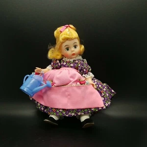 Muñeca de colección Madame Alexander Mary Mary 8 en regadera bastante contraria  - Imagen 1 de 9