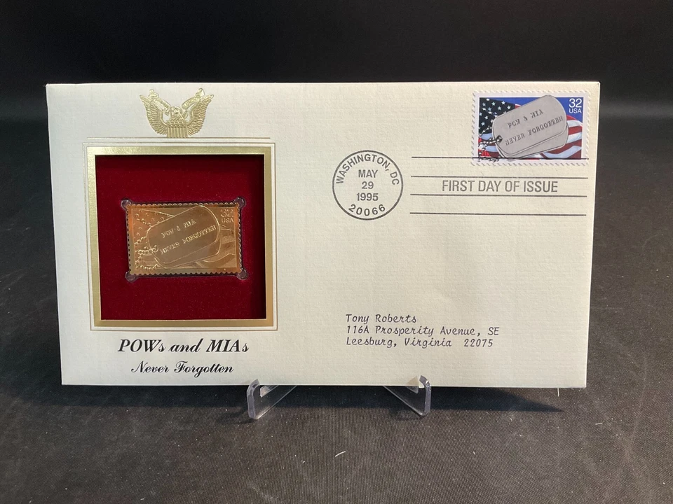 1995 PCS POWs and MIAs Never Forgotten 32¢ FDC 22K Gold Stamp Replica - Image 1 of 3