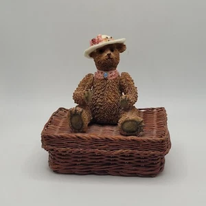 “Sugar” Bear sewing box ~ MYOB ~ Avon ~ 1999 - Picture 1 of 10