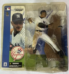 Derek Jeter New York Yankees McFarlane MLB Series 2 Action Figure New - Picture 1 of 6