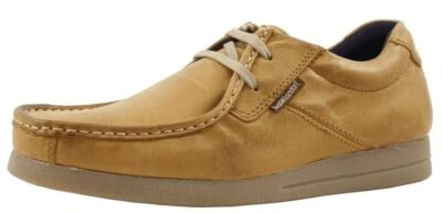 Zapatos informales con cordones Base London Event de cuero tostado para hombre Foto 1 de 4