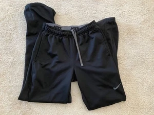 Nike Small Black Therma FIT Black Joggers Athletic Training Pants Drawstring - Picture 1 of 6