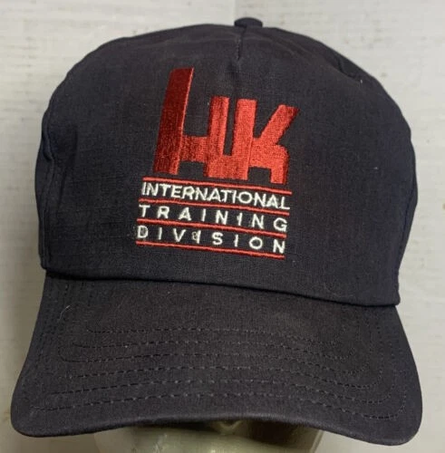 RARO~HK H&K División Internacional de Entrenamiento Sombrero/Gorra Negro Rojo/Blanco Bordado Foto 1 de 4