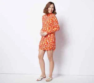 zuda UPF 50 Half Zip Cover Up Ruching Detail Medium M True Red Abstract Beach - Picture 1 of 4