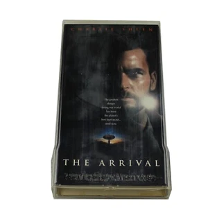 The Arrival (VHS, 1986) Charlie Sheen - Picture 1 of 3