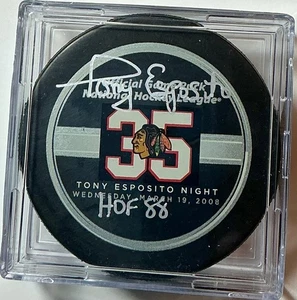 Tony Esposito autographed Chicago Blackhawks Retirement Game Puck / PSA COA - Picture 1 of 2