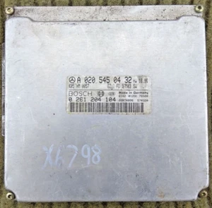 Mercedes CLK320 E320 0205450432 Engine Control Unit ECU 0261204104 W210 W208 - Picture 1 of 1