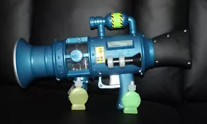 Despicable Me 4 Der ultimative Furz Blaster Lichter Geräusche Gerüche Alter 4+ - Bild 1 von 6