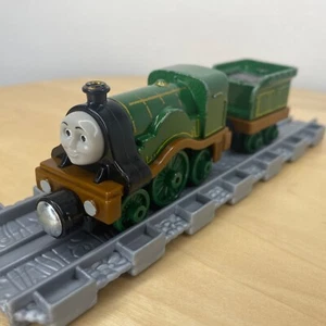 Thomas the Tank Engine Take and Play Engine EMILY con TENDER - Imagen 1 de 11