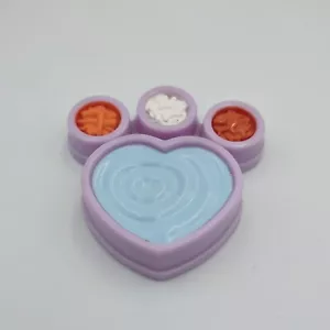 Fisher Price Sweet Streets Puppenhaus Haustier Geschirr Futter Wasser Katze Hund Salon - Bild 1 von 3