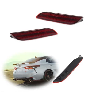 Cubiertas rojas reflectoras de luz de parachoques trasero izquierdo y derecho para Toyota Camry 2018-2023 - Imagen 1 de 8