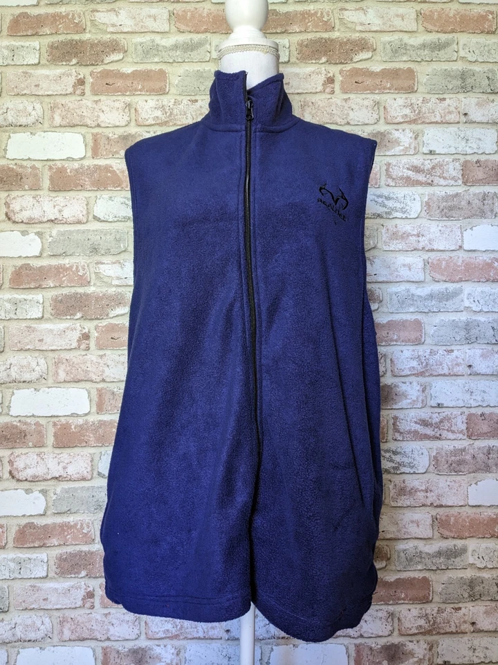 Realtree Polyester Fleece Staghorn River Vest Blue Large with Pockets - Image 1 of 4