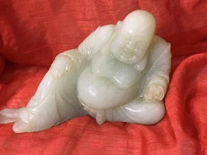 Buddha blassgrünem Jadeit-Mineral?, Speckstein (Stealit)? China, Figur, Asiatika - Bild 1 von 22