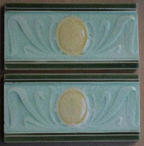ALFRED MEAKIN - ANTIQUE ART NOUVEAU MAJOLICA 2 BORDER TILES C1900 - Picture 1 of 3