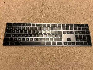 Apple Magic Keyboard with Numeric Keypad - MRMH2BX/A, Space Grey, A1843 - Picture 1 of 8