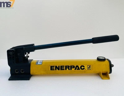 ENERPAC P392 TWO-SPEED HYDRAULIC HAND PUMP 700 BAR/ 10,000 PSI #2 - Image 1 of 4