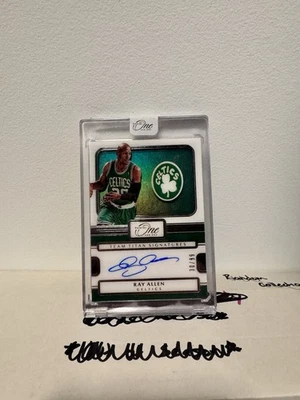 Panini One and One Ray Allen Team Titan Signatures 2022 púrpura 71/99 #TTS-RAY Foto 1 de 2