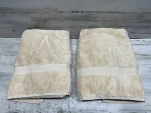 Set of 2 Matouk Lotus Bath Towels Light Tan Color Nice - Picture 1 of 7