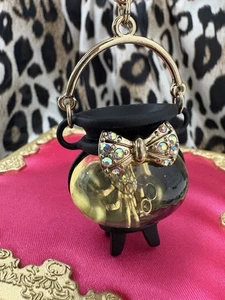 Betsey Johnson Vintage Enchanted Forest Witch Cauldron COME AND GET IT Necklace - Picture 1 of 8