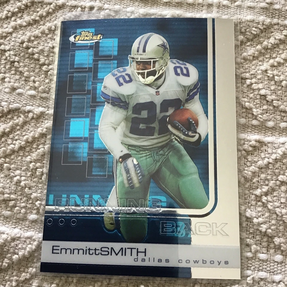 2002 TOPPS FINEST #28 EMMITT SMITH DALLAS COWBOYS NFL ALL-TIME RUSHING LEADER - Image 1 of 2