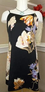 Nerzrosa Damen Mini-Schlupfkleid schwarz Blumen Küstenblüte Größe M - Bild 1 von 13