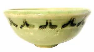 Studiokeramik Matcha TEESCHALE Chawan Seladon grün mit schwarzen Akzenten 2" Höhe, 4" Breite - Bild 1 von 8