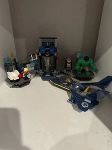 LEGO Marvel: Hulk's Helicarrier Breakout (6868) - Picture 1 of 2