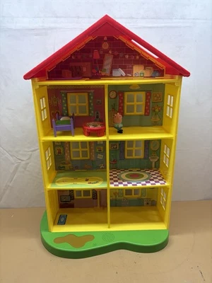Peppa Pig Family & Friends Lights 'N' Sounds Family House 4 pisos Home Dollhouse Foto 1 de 4