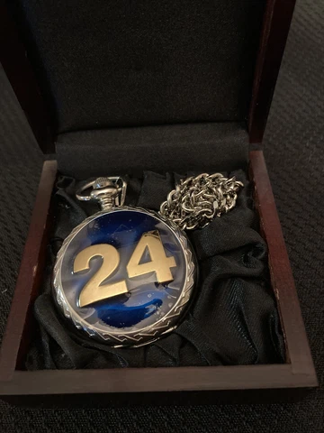 Vintage NASCAR Jeff Gordon #24 Pocket Watch W/Wooden Case BRAND NEW Cover