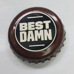 Best Damn Root Bier Flaschenkappe Krone Handwerk Sammeln Auslaufende Mann Höhle - Bild 1 von 6