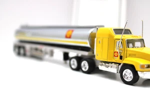 Matchbox Formula Shell Oil Tanker Tractor Trailer Die Cast CCY11/B-M MIB - Bild 1 von 16