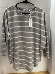 NWT Vineyard Vines Women's M Classic Gray Striped 3/4 Sleeve Casual Knit Top - Picture 1 of 5