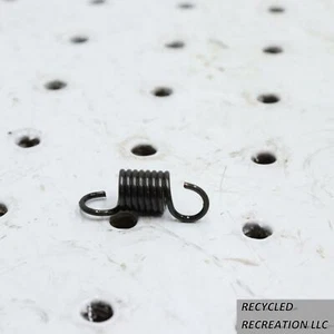 1982 KAWASAKI 305 CSR TENSION SPRING SPRING CHNG DRUM LEV 92081-051 - Imagen 1 de 4