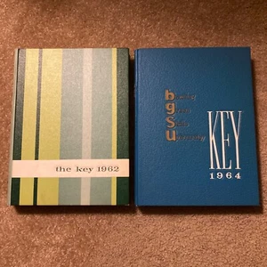1962 & 1964 "The Key" Bowling Green State University Jahrbücher Ohio 2er Set - Bild 1 von 14