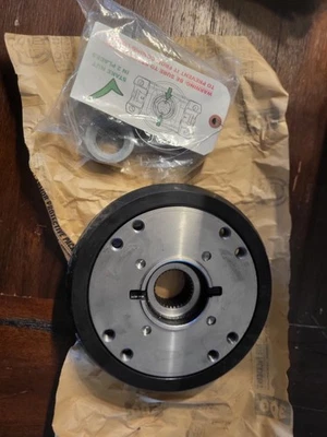 Genuine GM DIFF DRV P/GR YOKE KIT 85111015 2020-25 Chev Silverado GMC Sierra - Image 1 of 3