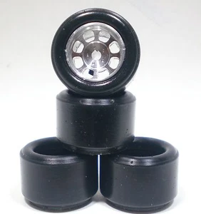 1/32 URETHANE SLOT CAR TIRES 2 pr PGT-20137LM fits CB Design 15x11 & 15x12 - Picture 1 of 1
