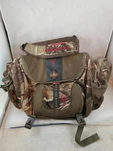 Badlands Hunting Hiking Backpack Excellent Condition Magnetic Closure - Picture 1 of 7