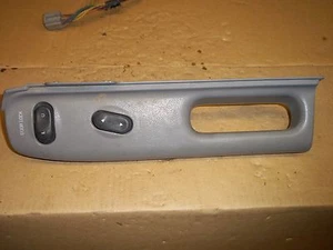 1997 FORD EXPLORER 2 DOOR PASSENGER DOOR SWITCH - Picture 1 of 1