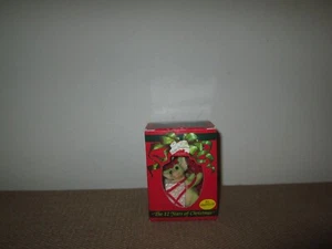 ¡DRAGÓN DE BOLSILLO! 2 Años de Adorno de Navidad "Todo Envuelto" *Nuevo En Caja - Imagen 1 de 4