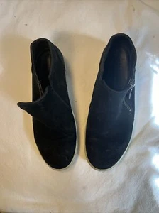 ECCO Soft 7 Low Bootie Womens Size EU 40 US 9 Black Leather Zip Up Ankle Boots - Picture 1 of 7