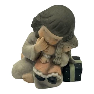 Enesco Kim Anderson Pretty as a Picture Girl Sleeping with Doll 1999 Boxed - Picture 1 of 9