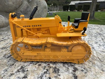 Topadora vintage John Deere 430 Crawler 1997 NTTC amarilla Ertl 1/16 de colección Foto 1 de 4